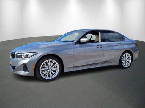 Certified 2023 BMW 330i Sedan w/ Driving Assistance Package image 3