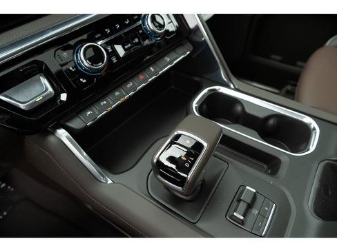 New 2026 GMC Sierra 1500 Denali AWD/4WD image 25