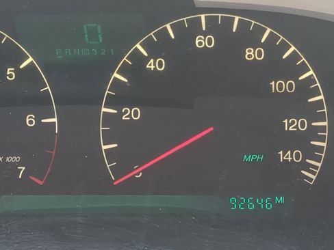 Used 2000 Cadillac Seville STS w/ Convenience Pkg FWD image 21