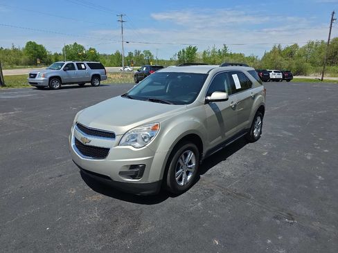 Used 2014 Chevrolet Equinox LT w/ Driver Convenience Package FWD image 3