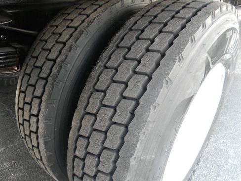 Used 2023 Ford F650 2WD Regular Cab Super Duty image 15