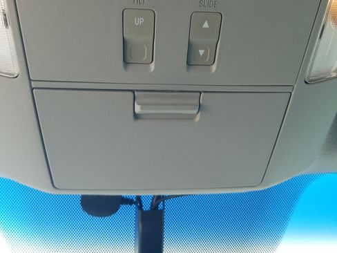 Used 2010 Toyota Sequoia Limited RWD image 20