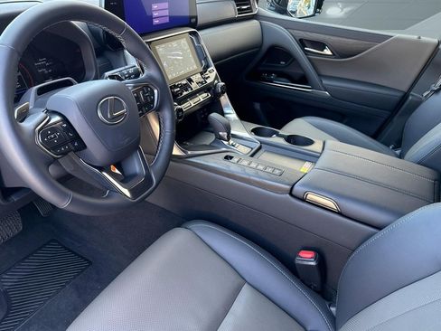 Certified 2026 Lexus LX 700h Overtrail image 4