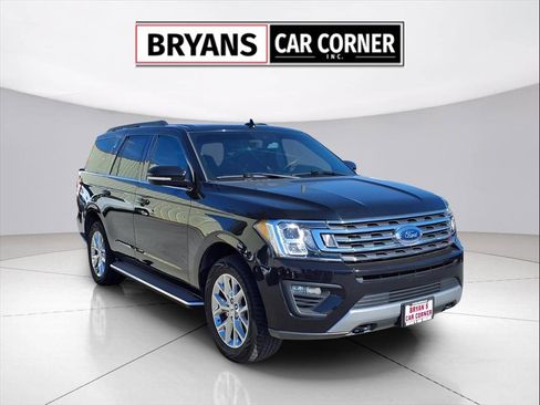 Used 2020 Ford Expedition XLT w/ Equipment Group 202A image 17