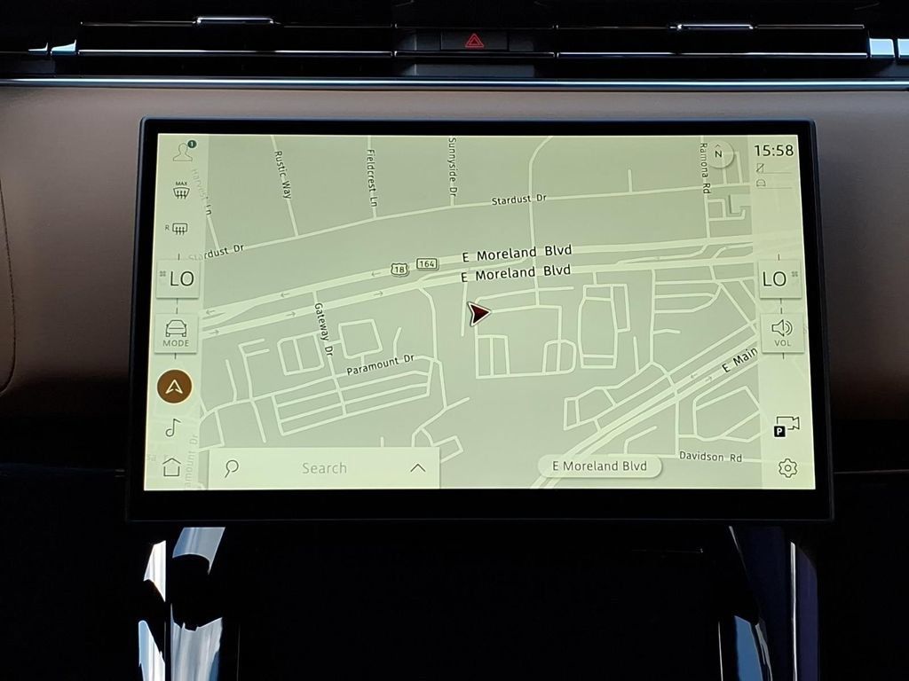 New 2027 Land Rover Range Rover Sport SE AWD/4WD image 17