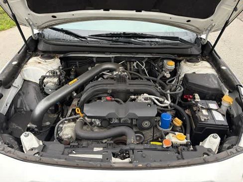 Used 2015 Subaru Legacy 2.5i Premium AWD/4WD image 4
