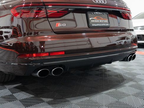 Used 2020 Audi S8 L AWD/4WD image 10