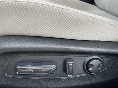 Used 2025 Honda Accord SE image 25