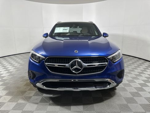 Used 2026 Mercedes-Benz GLC 300 4MATIC image 2