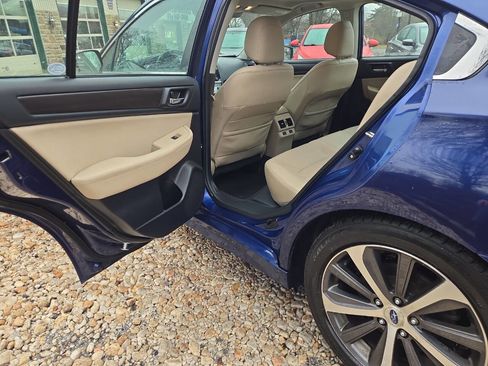 Used 2016 Subaru Legacy 2.5i Limited AWD/4WD image 19