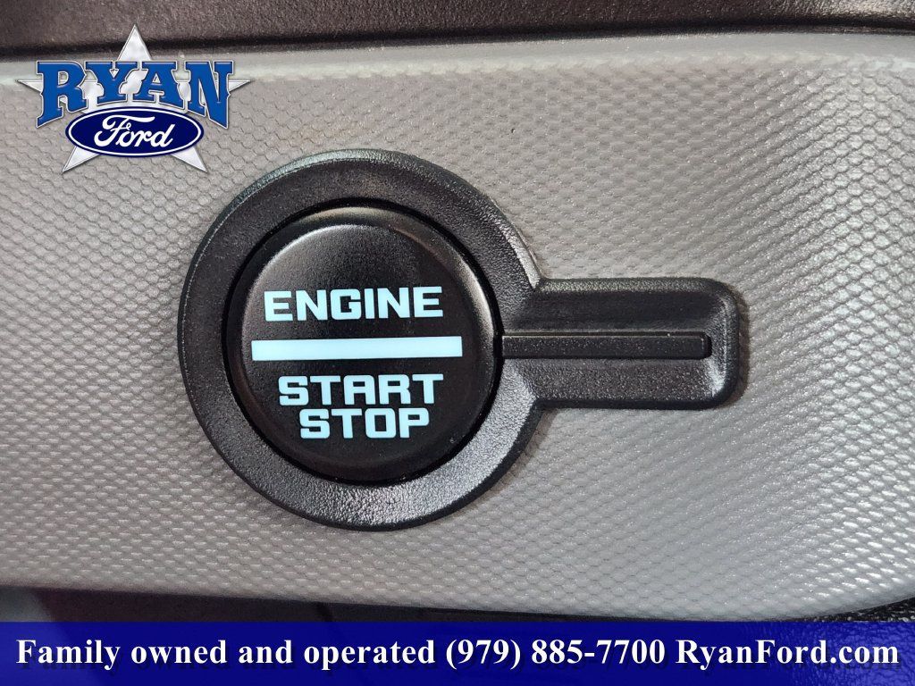 Used 2022 Ford Bronco Black Diamond AWD/4WD image 16