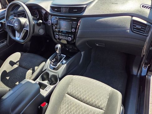 Used 2019 Nissan Rogue SV AWD/4WD image 20