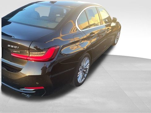 Used 2024 BMW 330i xDrive 330i xDrive w/ Convenience Package image 4