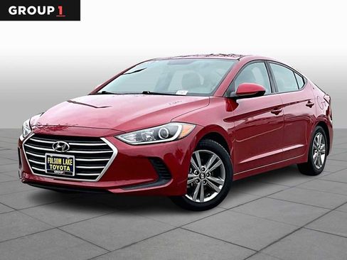 Used 2018 Hyundai Elantra SEL image 1