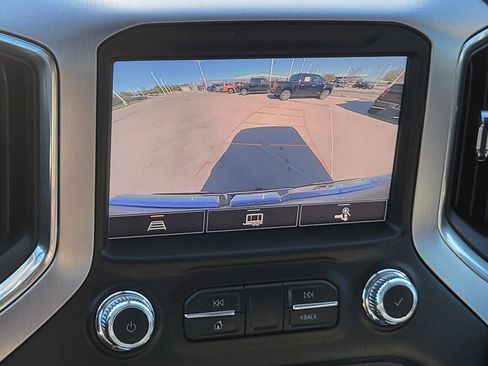 Used 2021 GMC Sierra 1500 SLT image 28