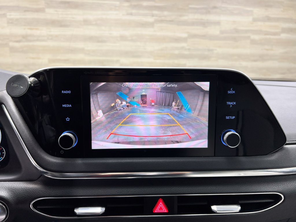 Used 2021 Hyundai Sonata SEL w/ Convenience Package FWD image 16