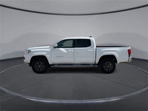 Used 2020 Toyota Tacoma SR5 image 5