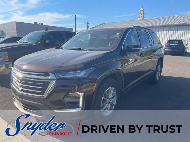 Used 2023 Chevrolet Traverse LT FWD image 1