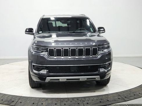 Used 2024 Jeep Wagoneer Series II image 2