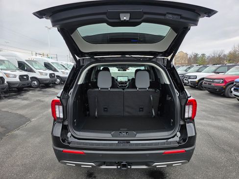 New 2026 Ford Explorer Active w/ Active Comfort Package image 9