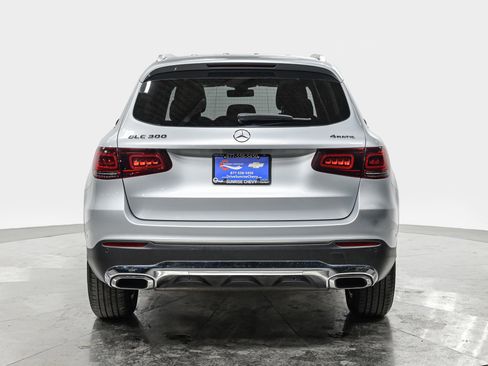 Used 2020 Mercedes-Benz GLC 300 4MATIC image 5