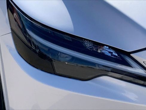 Used 2024 Lexus RX 350 FWD w/ Technology Package image 27