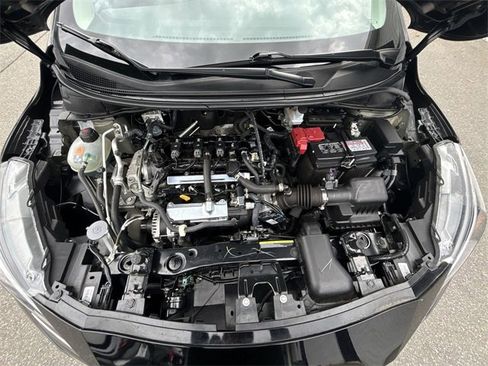 Used 2025 Nissan Versa SR w/ Trunk Package image 17