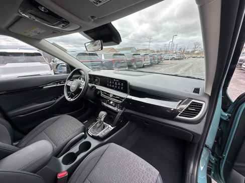New 2026 Kia Seltos S image 21