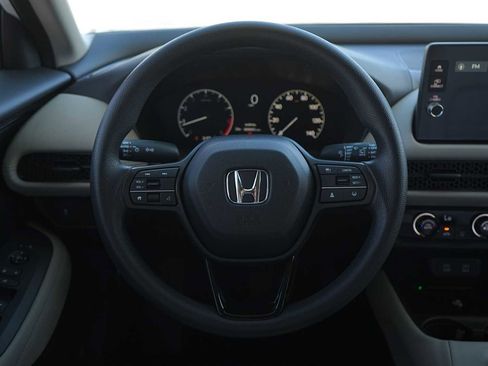 New 2026 Honda HR-V LX image 15