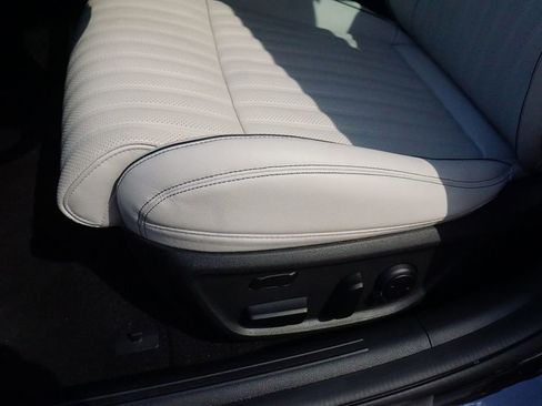 Certified 2026 Genesis G70 3.3T Sport Prestige image 16