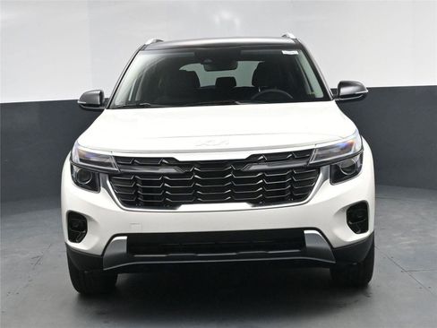 New 2026 Kia Seltos S image 11