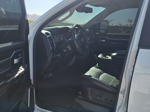 Used 2024 RAM 2500 Laramie image 8