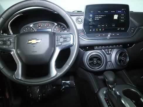 Used 2024 Chevrolet Blazer LT w/ Convenience Package FWD image 27