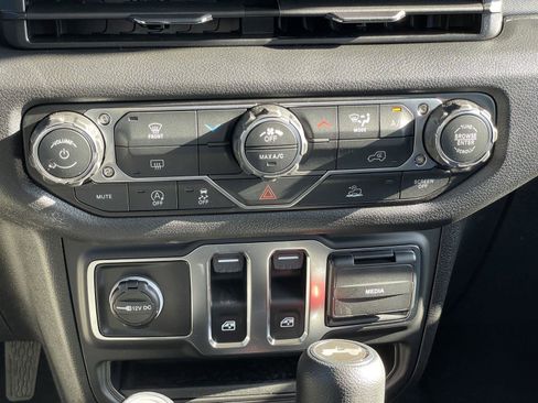 New 2026 Jeep Wrangler Sport AWD/4WD image 23