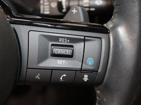 Used 2023 Nissan Rogue SL w/ SL Premium Package FWD image 22