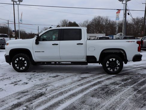 Used 2020 Chevrolet Silverado 2500 Custom w/ Custom Value Package image 20
