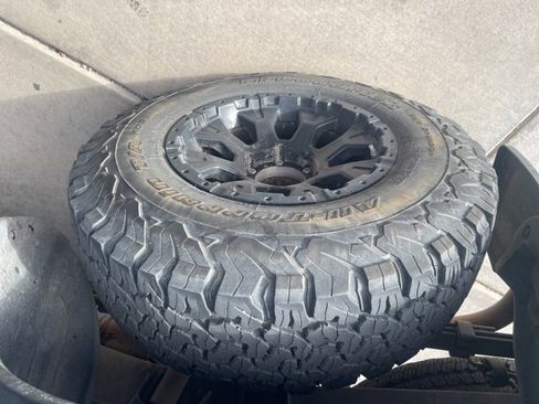 Used 2019 Toyota Tacoma TRD Off-Road image 7