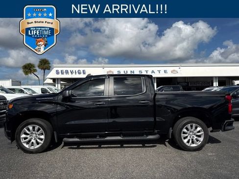 Used 2022 Chevrolet Silverado 1500 Custom RWD image 1