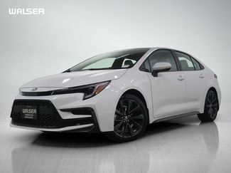 Used 2025 Toyota Corolla SE video 1