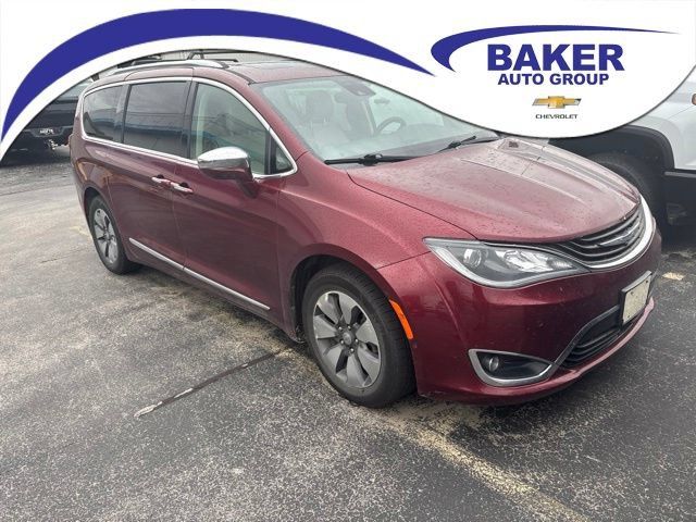 Used 2018 Chrysler Pacifica Limited w/ Advanced Safetytec Group FWD image 1
