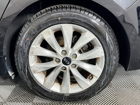 Used 2018 Kia Optima LX w/ 17" Alloy Wheels Package FWD image 35