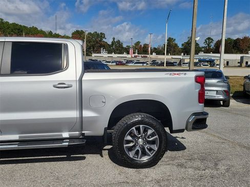 Used 2021 Chevrolet Silverado 1500 LT image 7