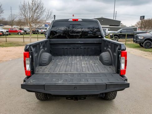 Used 2019 Ford F250 Lariat w/ Lariat Ultimate Package image 59