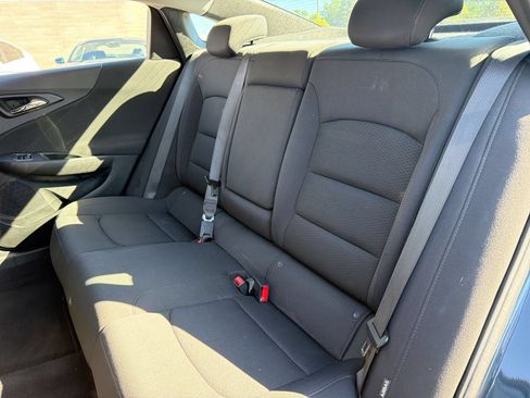 Used 2020 Chevrolet Malibu LT FWD image 22
