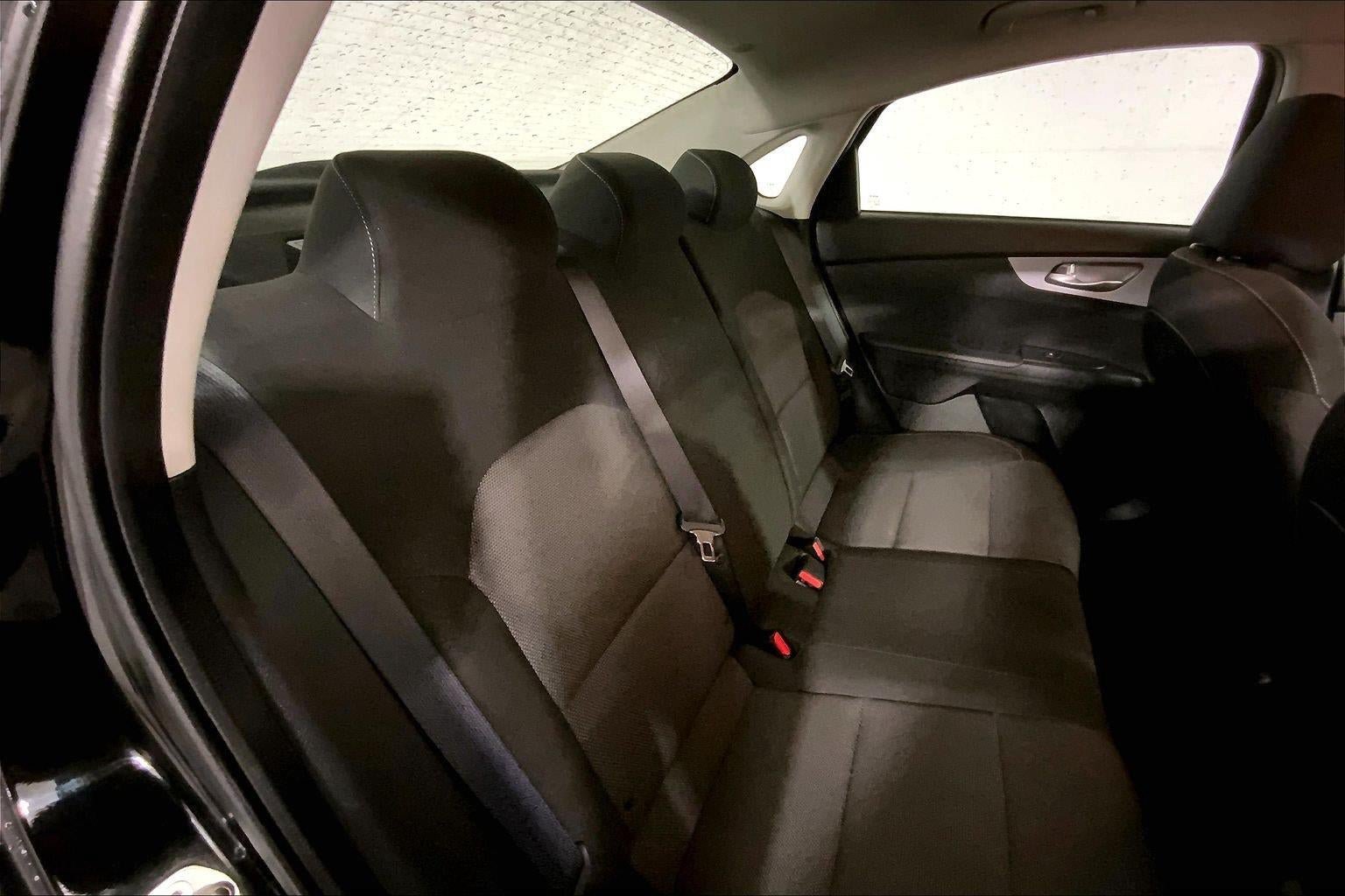 Used 2024 Kia Forte Sedan FWD image 23