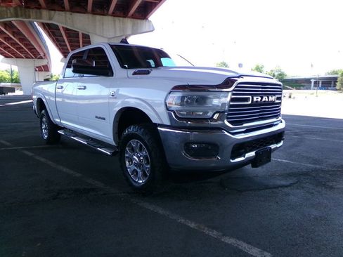 Used 2020 RAM 2500 Laramie AWD/4WD image 4