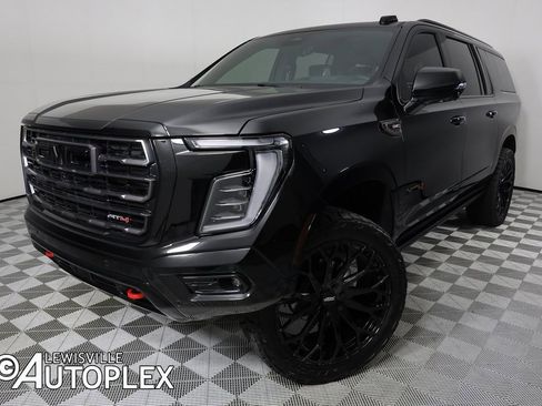 Used 2025 GMC Yukon XL AT4 Ultimate image 1