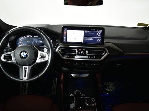 Certified 2024 BMW X4 M40i w/ Premium Package image 16