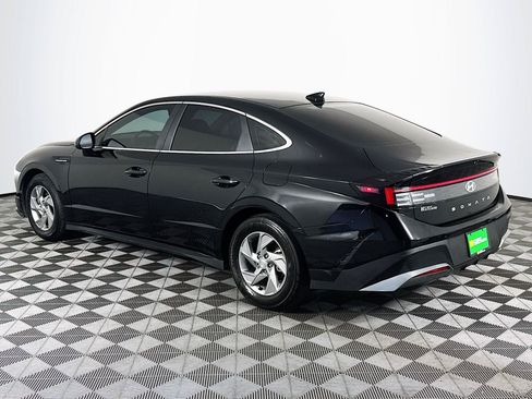 Used 2025 Hyundai Sonata SE FWD image 6