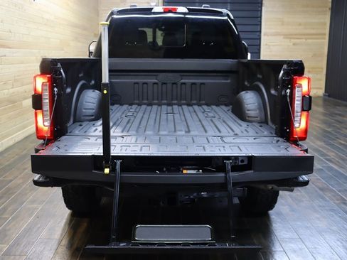 Used 2024 Ford F250 XL w/ STX Appearance Package AWD/4WD image 35